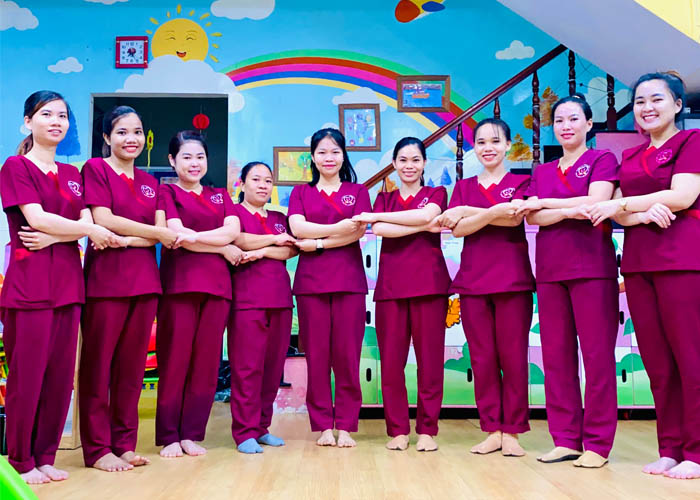 Doi-ngu-giao-vien-Tri-Duc-Viet