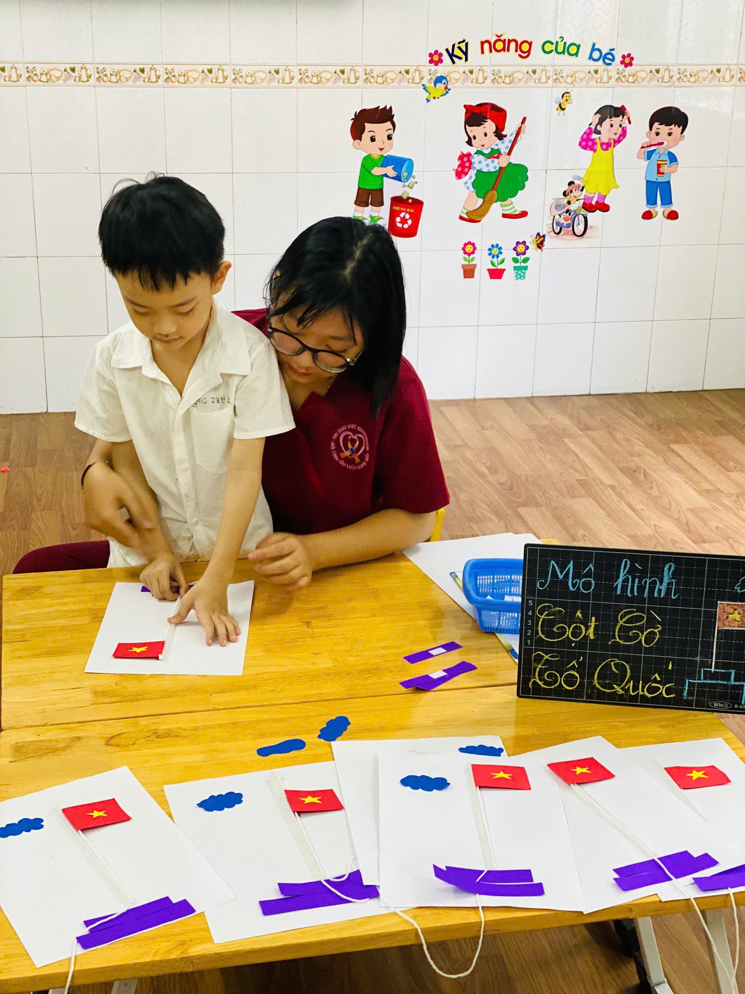 -HOAT-DONG-TAO-HINH--MO-HINH-COT-CO-TO-QUOC